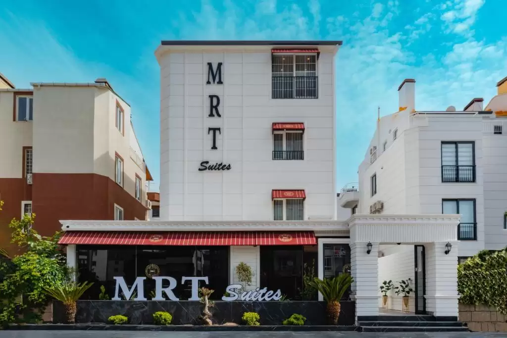 MRT SUITES LARA